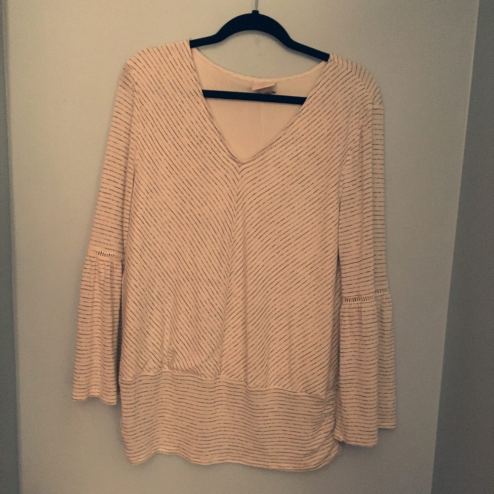 Knox Rose bell sleeved shirt